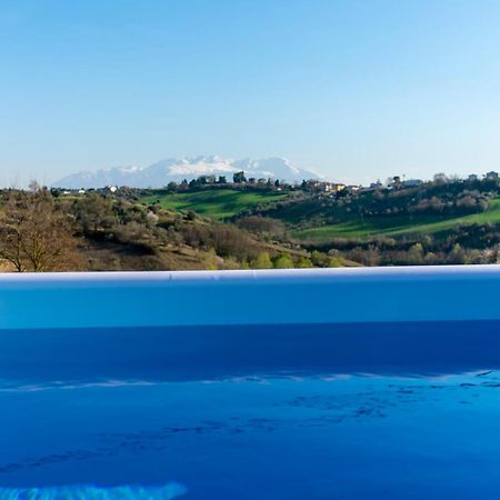 La Casa Del Nonno Bed & Breakfast Spoltore Luaran gambar